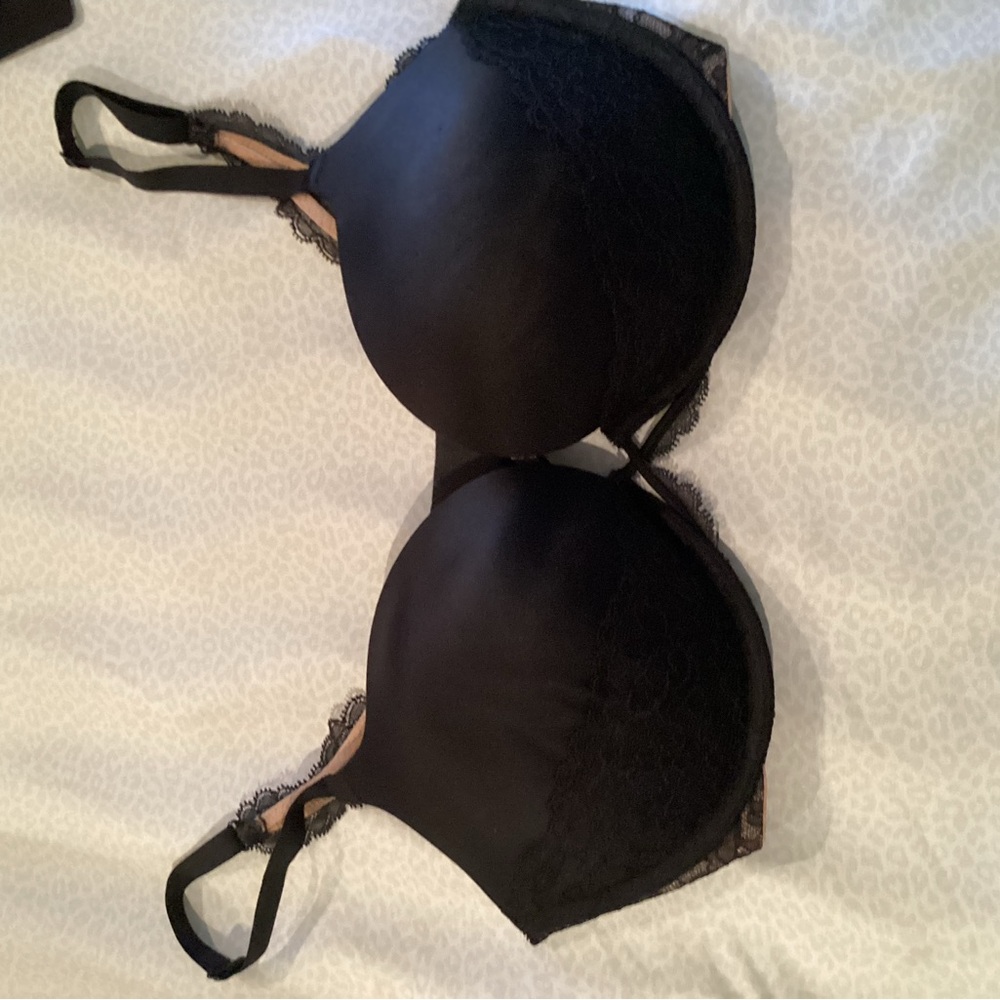 Victoria’s Secret black very sexy padded Demi Lace Bra 34 DD